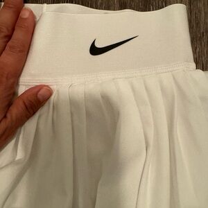 Nike Women's Core Advantage Pleat Skirt